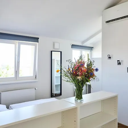 Apartment Rehorova By Pragueforyou