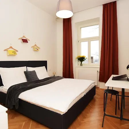 Apartment Rehorova By Pragueforyou *